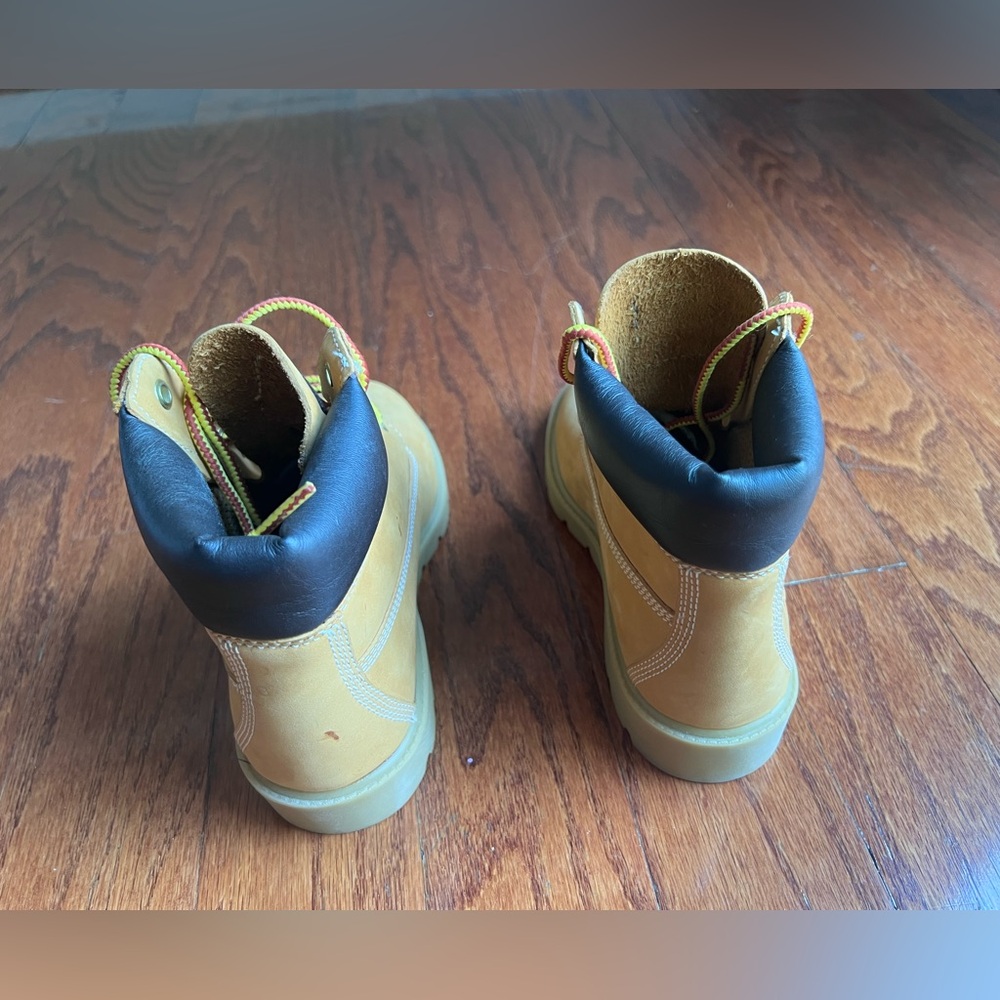 Timberland Wheat Nubuck Ankle Work Boots with Black Collar - Picture 3 of 6